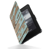Reinforced rubber bumpers on the corners to protect your Kindle Paperwhite